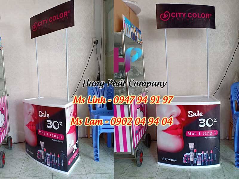 booth ban hang bang nhua