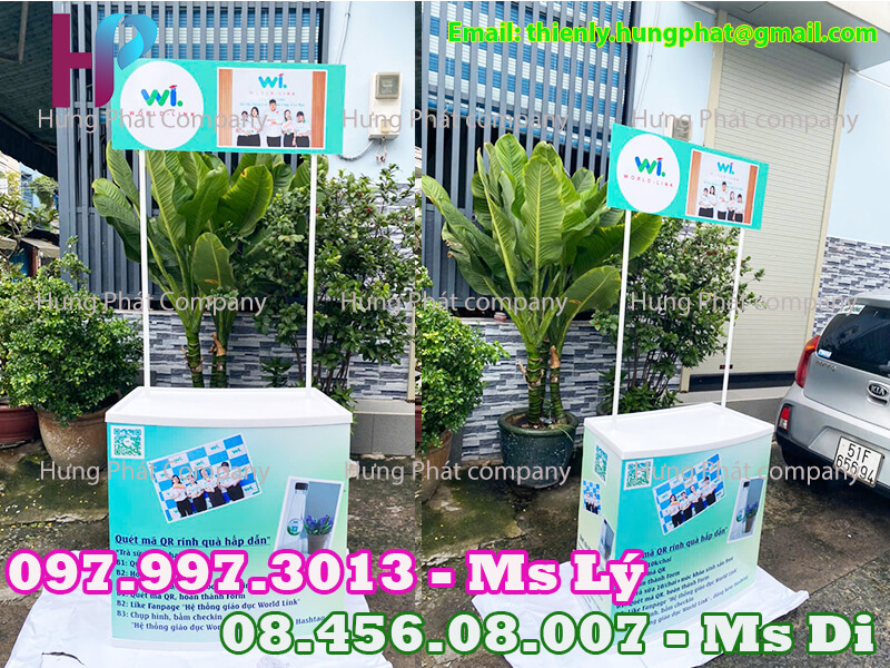 quầy quảng cáo sản phẩm lưu động