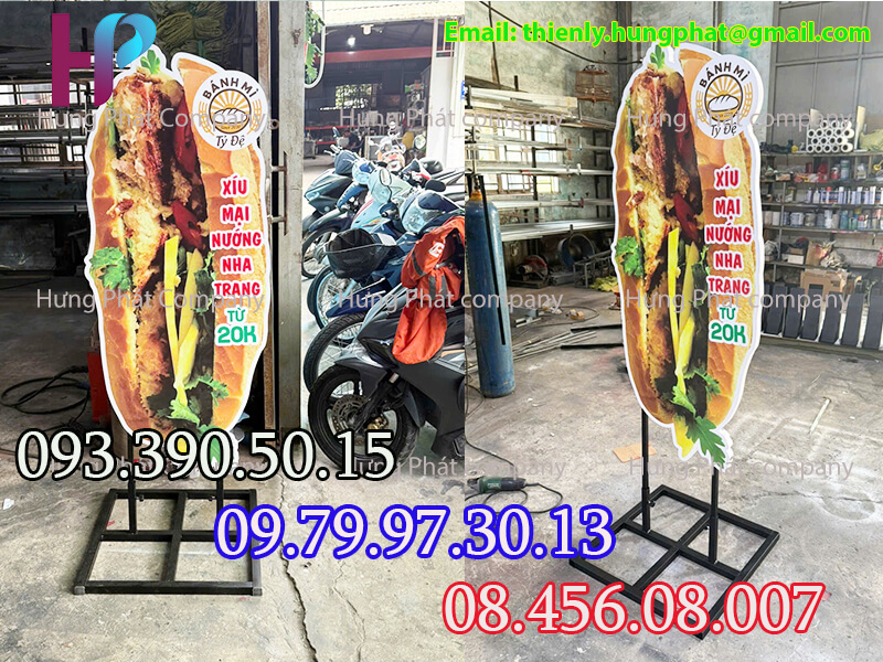 mô hình ổ bánh mì quảng cáo