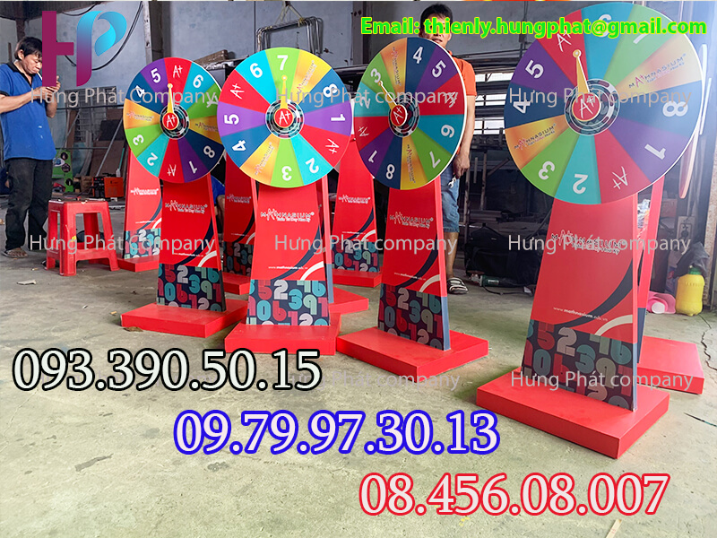 vòng quay trúng thưởng bằng gỗ kích thước lớn