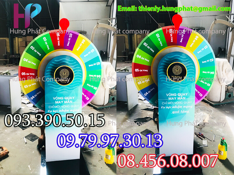 vòng quay trúng thưởng bằng gỗ quảng cáo