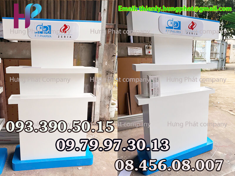 kệ trưng bày siêu thị bằng gỗ quảng cáo